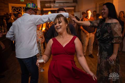 Julia – Júlia 15 Anos – Festa – Festa Debutante – Dom Manuel Quinta de Eventos – Debutante – Campo – Felicidade – Sardas – Fotografia de Família – Debutante – Pôr do Sol – Felicidade – Dourado – Antonio Rocha Fotografias – Pelotas – Quinze Anos – Alegria'