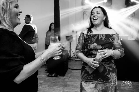 Julia – Júlia 15 Anos – Festa – Festa Debutante – Dom Manuel Quinta de Eventos – Debutante – Campo – Felicidade – Sardas – Fotografia de Família – Debutante – Pôr do Sol – Felicidade – Dourado – Antonio Rocha Fotografias – Pelotas – Quinze Anos – Alegria'