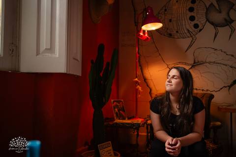 ensaio - pré-festa - 15 anos - debutante - Maitê - café Cúrcuma - risos - personalidade - Monte Bonito - raízes - essência - família - verdade - conexão - momentos únicos - preparação - festa - confiança - carinho - Antonio Rocha Fotografias'