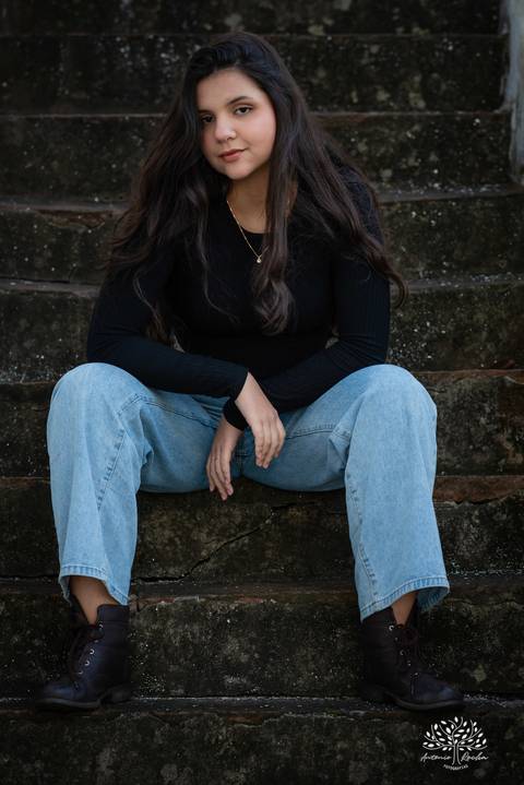 ensaio externo de 15 anos - Bruna - conexão com a natureza - fotos com égua - pré-festa de debutante - fotografia ao ar livre - céu azul  - celebração de 15 anos - Antonio Rocha Fotografias - São Lourenço do Sul - Pelotas - Festa de 15 anos - Debutante'