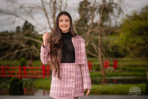 ensaio de 15 anos - fotografia de debutante - Ana Julia - violão José Bezerra - chácara da família Fiss - vestido de princesa - fotos de 15 anos - Antonio Rocha Fotografias -  memórias de 15 anos - sessão de fotos - Pelotas - Ensaio Externo - Cabine'
