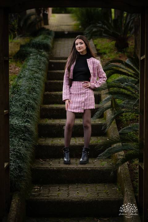 ensaio de 15 anos - fotografia de debutante - Ana Julia - violão José Bezerra - chácara da família Fiss - vestido de princesa - fotos de 15 anos - Antonio Rocha Fotografias -  memórias de 15 anos - sessão de fotos - Pelotas - Ensaio Externo - Cabine'