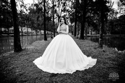 ensaio de 15 anos - fotografia de debutante - Ana Julia - violão José Bezerra - chácara da família Fiss - vestido de princesa - fotos de 15 anos - Antonio Rocha Fotografias -  memórias de 15 anos - sessão de fotos - Pelotas - Ensaio Externo - Cabine'