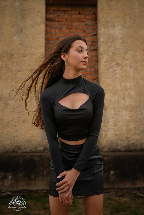 Ensaio de 15 anos - Antonielly - São Lourenço do Sul - Consulado do Grêmio - Fotografia de debutante - Fotógrafo Antonio Rocha - Paixão por futebol - Praia de São Lourenço - Debutante - Ensaio na praia - Ensaio de 15 anos - Pelotas - Camisa time - 15 anos'