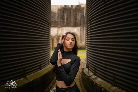 Ensaio de 15 anos - Antonielly - São Lourenço do Sul - Consulado do Grêmio - Fotografia de debutante - Fotógrafo Antonio Rocha - Paixão por futebol - Praia de São Lourenço - Debutante - Ensaio na praia - Ensaio de 15 anos - Pelotas - Camisa time - 15 anos'