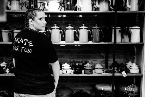 ensaio 15 anos - fotografia de 15 anos - Ana Carolina - personalidade forte - hapkido - ensaio personalizado - Antonio Rocha Fotografias - Cafeteria do Engenho - fotos com amigos - fotos de família – Pelotas – Antonio Rocha Fotografias - Debutante'
