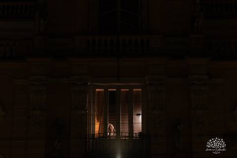 festa - 15 anos - Ana Julia - debutante - vestido - escadaria - Aleluia - dança - celebração - família - amigos - cliques - presentes - emoção - carinho - Antonio Rocha Fotografias – Pelotas – Clube Caixeral - Debutante Cantora - Violão'