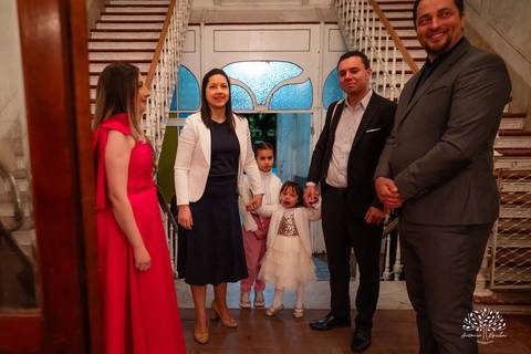 festa - 15 anos - Ana Julia - debutante - vestido - escadaria - Aleluia - dança - celebração - família - amigos - cliques - presentes - emoção - carinho - Antonio Rocha Fotografias – Pelotas – Clube Caixeral - Debutante Cantora - Violão'