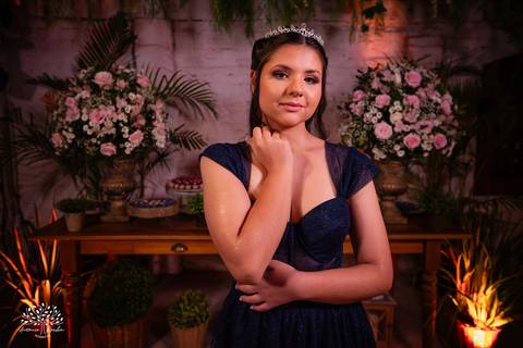 15 anos - Bruna - celebração - Day Spa - família - amigos - mesa de doces - emoções - dança - valsa - homenagens - festa - Antonio Rocha Fotografias - Fazenda do Sobrado - São Lourenço do Sul - Pelotas - Dj Guilherme - Vestido Debutante - Fotografia de 15'