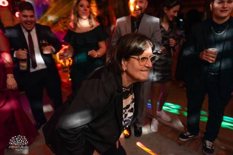 15 anos - Bruna - celebração - Day Spa - família - amigos - mesa de doces - emoções - dança - valsa - homenagens - festa - Antonio Rocha Fotografias - Fazenda do Sobrado - São Lourenço do Sul - Pelotas - Dj Guilherme - Vestido Debutante - Fotografia de 15'