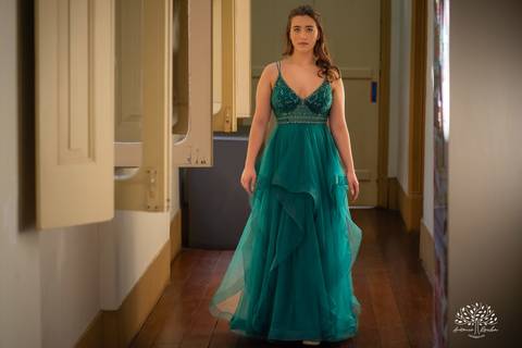 ensaios de 15 anos - fotografia de debutante - Museu do Doce - Pelotas - fotografia de aniversário - ensaio fotográfico personalizado - arquitetura histórica - luz natural - fotografia emocional - Antonio Rocha Fotografias - ensaio marcante- Quinze Anos'