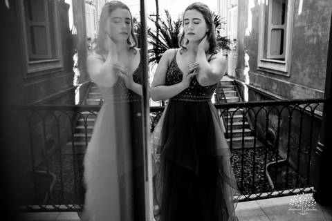 ensaios de 15 anos - fotografia de debutante - Museu do Doce - Pelotas - fotografia de aniversário - ensaio fotográfico personalizado - arquitetura histórica - luz natural - fotografia emocional - Antonio Rocha Fotografias - ensaio marcante- Quinze Anos'