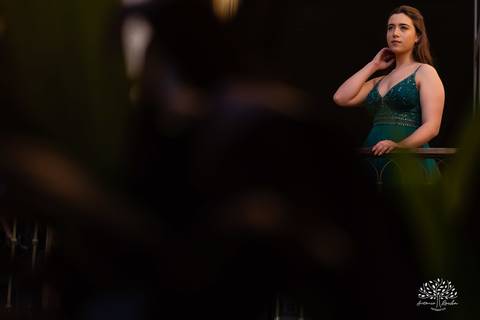 ensaios de 15 anos - fotografia de debutante - Museu do Doce - Pelotas - fotografia de aniversário - ensaio fotográfico personalizado - arquitetura histórica - luz natural - fotografia emocional - Antonio Rocha Fotografias - ensaio marcante- Quinze Anos'