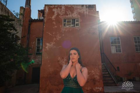 ensaios de 15 anos - fotografia de debutante - Museu do Doce - Pelotas - fotografia de aniversário - ensaio fotográfico personalizado - arquitetura histórica - luz natural - fotografia emocional - Antonio Rocha Fotografias - ensaio marcante- Quinze Anos'