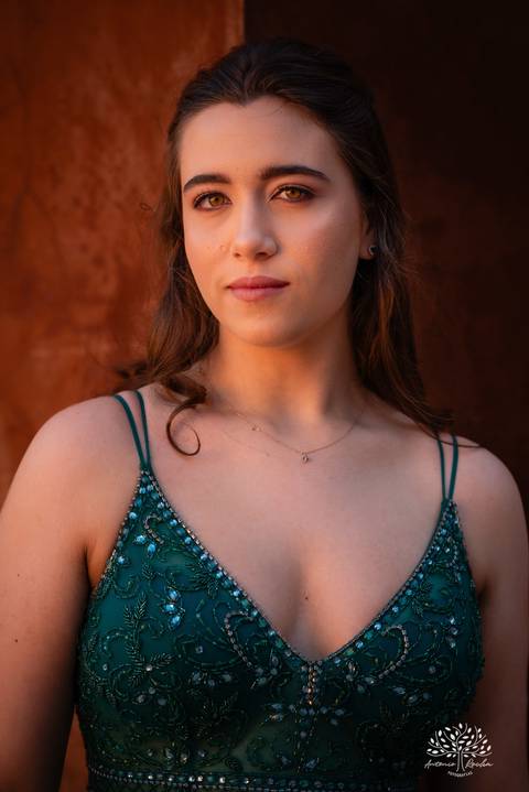 ensaios de 15 anos - fotografia de debutante - Museu do Doce - Pelotas - fotografia de aniversário - ensaio fotográfico personalizado - arquitetura histórica - luz natural - fotografia emocional - Antonio Rocha Fotografias - ensaio marcante- Quinze Anos'