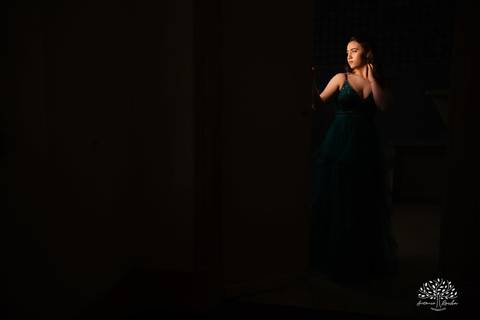 ensaios de 15 anos - fotografia de debutante - Museu do Doce - Pelotas - fotografia de aniversário - ensaio fotográfico personalizado - arquitetura histórica - luz natural - fotografia emocional - Antonio Rocha Fotografias - ensaio marcante- Quinze Anos'