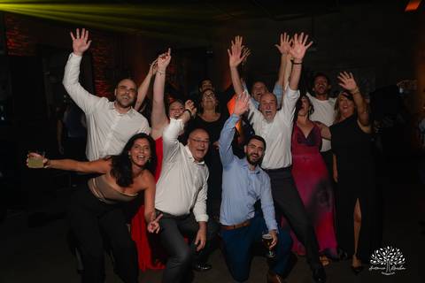 Formatura - Medicina - João Vitor - Conquista - Família - Celebração - Brinde - Aniversário - Laços - Mosa - Vini e banda - Pista de dança - Conquistas - Registro fotográfico - Colação de grau - Estudo - Pelotas - Fotografia - Antonio Rocha Fotografias'
