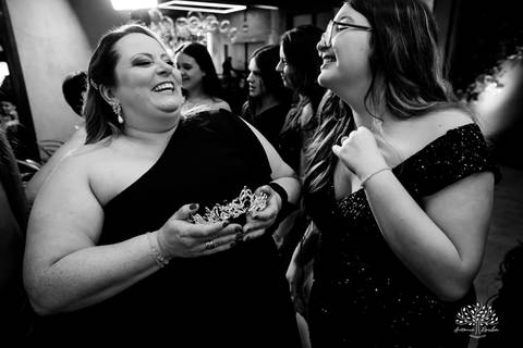 festa de 15 anos - Ana Carolina - fotografia de 15 anos - personalidade contagiante - DJ na festa - CETAM - hapkido - amigos e família - fotografia profissional - confiança e carinho - Antonio Rocha Fotografias - Pelotas - Engenho Eventos'