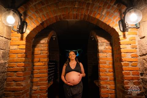 ensaio de gestante - Maiara e Filipe - espera do Théo - vinícola Nardello - manhã ensolarada - fotos de gestante - fotografia de família - registro de momentos - pais de primeira viagem - ensaio gestante ao ar livre - Antonio Rocha Fotografias - Pelotas'