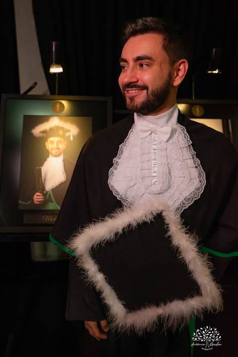 João Vitor - formatura - Medicina - UCPel - colação de grau - recepção - celebração - família - amigos - professores - conquista - emoção - registro - fotografia - discurso - crm - doutor - fotos formatura - trajetória - toga - médico - missa - fenadoce'