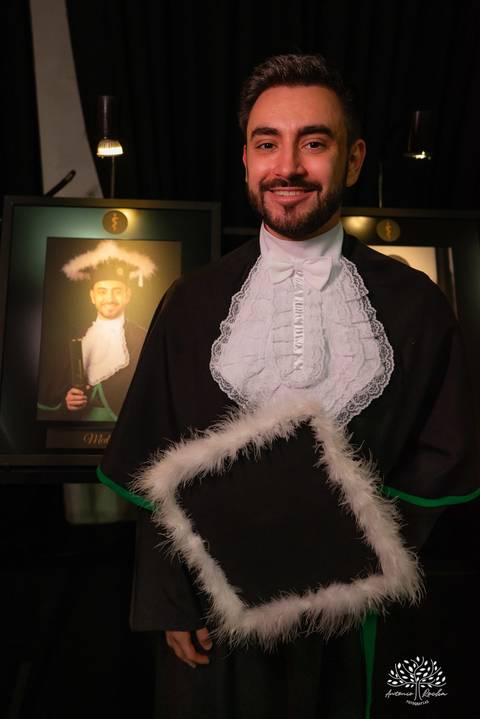 João Vitor - formatura - Medicina - UCPel - colação de grau - recepção - celebração - família - amigos - professores - conquista - emoção - registro - fotografia - discurso - crm - doutor - fotos formatura - trajetória - toga - médico - missa - fenadoce'