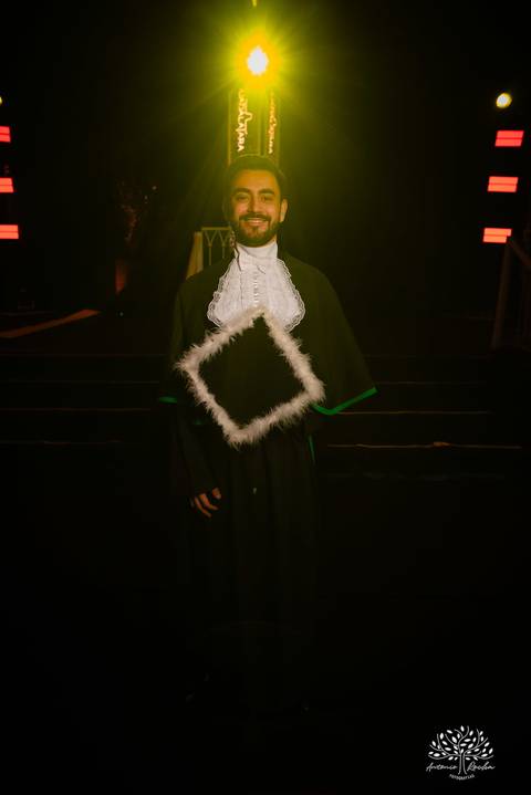 João Vitor - formatura - Medicina - UCPel - colação de grau - recepção - celebração - família - amigos - professores - conquista - emoção - registro - fotografia - discurso - crm - doutor - fotos formatura - trajetória - toga - médico - missa - fenadoce'