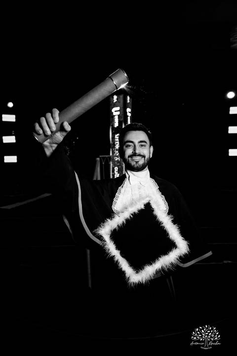 João Vitor - formatura - Medicina - UCPel - colação de grau - recepção - celebração - família - amigos - professores - conquista - emoção - registro - fotografia - discurso - crm - doutor - fotos formatura - trajetória - toga - médico - missa - fenadoce'