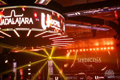 João Vitor - formatura - Medicina - UCPel - colação de grau - recepção - celebração - família - amigos - professores - conquista - emoção - registro - fotografia - discurso - crm - doutor - fotos formatura - trajetória - toga - médico - missa - fenadoce'