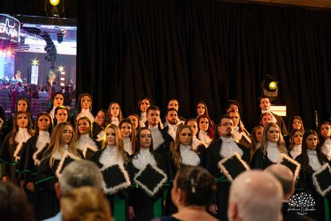 João Vitor - formatura - Medicina - UCPel - colação de grau - recepção - celebração - família - amigos - professores - conquista - emoção - registro - fotografia - discurso - crm - doutor - fotos formatura - trajetória - toga - médico - missa - fenadoce'