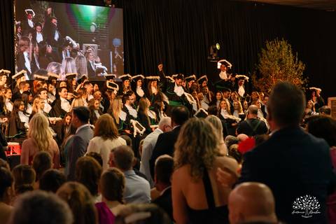 João Vitor - formatura - Medicina - UCPel - colação de grau - recepção - celebração - família - amigos - professores - conquista - emoção - registro - fotografia - discurso - crm - doutor - fotos formatura - trajetória - toga - médico - missa - fenadoce'