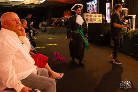 João Vitor - formatura - Medicina - UCPel - colação de grau - recepção - celebração - família - amigos - professores - conquista - emoção - registro - fotografia - discurso - crm - doutor - fotos formatura - trajetória - toga - médico - missa - fenadoce'