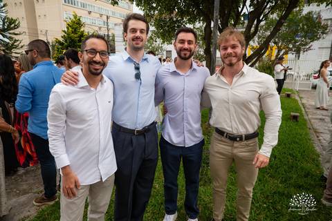 João Vitor - formatura - Medicina - UCPel - colação de grau - recepção - celebração - família - amigos - professores - conquista - emoção - registro - fotografia - discurso - crm - doutor - fotos formatura - trajetória - toga - médico - missa - fenadoce'