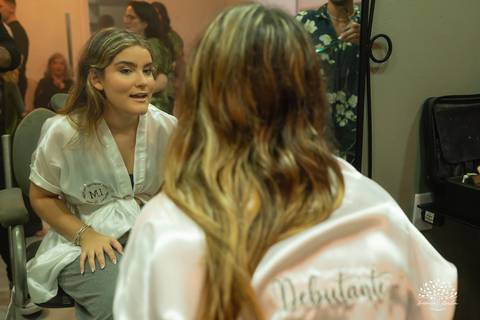 festa-15-anos - debutante - chácara-do-amanhecer - making-of - homenagem - pista-de-dança - fotografia-de-festa - antonio-rocha-fotografias – lavie eventos – storymaker Luan – Pelotas – Antonio Rocha Fotografias – grupo malv – personalizados de 15 anos'