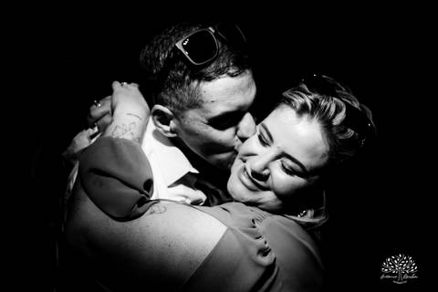 festa-15-anos - debutante - chácara-do-amanhecer - making-of - homenagem - pista-de-dança - fotografia-de-festa - antonio-rocha-fotografias – lavie eventos – storymaker Luan – Pelotas – Antonio Rocha Fotografias – grupo malv – personalizados de 15 anos'