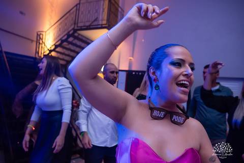 festa-15-anos - debutante - chácara-do-amanhecer - making-of - homenagem - pista-de-dança - fotografia-de-festa - antonio-rocha-fotografias – lavie eventos – storymaker Luan – Pelotas – Antonio Rocha Fotografias – grupo malv – personalizados de 15 anos'