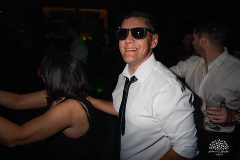 festa-15-anos - debutante - chácara-do-amanhecer - making-of - homenagem - pista-de-dança - fotografia-de-festa - antonio-rocha-fotografias – lavie eventos – storymaker Luan – Pelotas – Antonio Rocha Fotografias – grupo malv – personalizados de 15 anos'