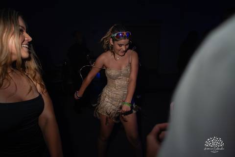 festa-15-anos - debutante - chácara-do-amanhecer - making-of - homenagem - pista-de-dança - fotografia-de-festa - antonio-rocha-fotografias – lavie eventos – storymaker Luan – Pelotas – Antonio Rocha Fotografias – grupo malv – personalizados de 15 anos'