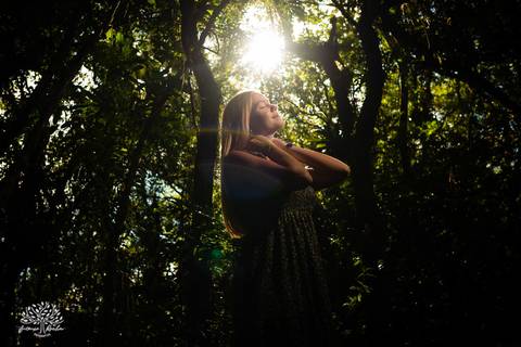 Maria Eduarda - luz - alegria - intensidade - ensaio - família - Chácara da Família Fiss - JUCRE - dança - sorriso - autenticidade - leveza - debutante – 15 anos - fotos - registros - Antonio Rocha Fotografias - Pelotas - Fotógrafo de 15 anos - Ensaio'