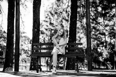 Maria Eduarda - luz - alegria - intensidade - ensaio - família - Chácara da Família Fiss - JUCRE - dança - sorriso - autenticidade - leveza - debutante – 15 anos - fotos - registros - Antonio Rocha Fotografias - Pelotas - Fotógrafo de 15 anos - Ensaio'