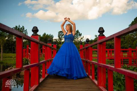 Maria Eduarda - luz - alegria - intensidade - ensaio - família - Chácara da Família Fiss - JUCRE - dança - sorriso - autenticidade - leveza - debutante – 15 anos - fotos - registros - Antonio Rocha Fotografias - Pelotas - Fotógrafo de 15 anos - Ensaio'