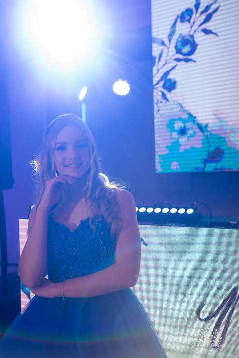 festa de 15 anos - debutante - ensaio fotográfico 15 anos - fotografia de debutante - fotógrafo de festas - fotógrafo de 15 anos - Chácara Fiss - abertura da pista de dança - fotógrafo em Pelotas - Antonio Rocha Fotografias - fotos de aniversário 15 anos'