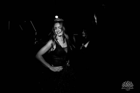 festa de 15 anos - debutante - ensaio fotográfico 15 anos - fotografia de debutante - fotógrafo de festas - fotógrafo de 15 anos - Chácara Fiss - abertura da pista de dança - fotógrafo em Pelotas - Antonio Rocha Fotografias - fotos de aniversário 15 anos'