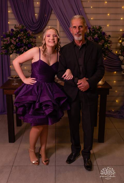 debutante - aniversário de 15 anos - Gabriela - making of - valsa - família - amigos - recepção calorosa - noite inesquecível - emoção - dança - coreografias  - fotografia de 15 anos – Antonio Rocha Fotografias - Pelotas - Las Palmas - Espaço Mayer'