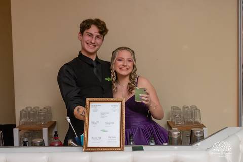 debutante - aniversário de 15 anos - Gabriela - making of - valsa - família - amigos - recepção calorosa - noite inesquecível - emoção - dança - coreografias  - fotografia de 15 anos – Antonio Rocha Fotografias - Pelotas - Las Palmas - Espaço Mayer'