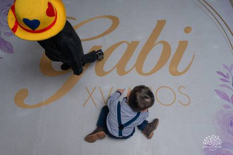 debutante - aniversário de 15 anos - Gabriela - making of - valsa - família - amigos - recepção calorosa - noite inesquecível - emoção - dança - coreografias  - fotografia de 15 anos – Antonio Rocha Fotografias - Pelotas - Las Palmas - Espaço Mayer'