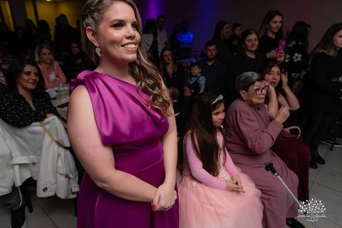 debutante - aniversário de 15 anos - Gabriela - making of - valsa - família - amigos - recepção calorosa - noite inesquecível - emoção - dança - coreografias  - fotografia de 15 anos – Antonio Rocha Fotografias - Pelotas - Las Palmas - Espaço Mayer'