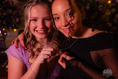 debutante - aniversário de 15 anos - Gabriela - making of - valsa - família - amigos - recepção calorosa - noite inesquecível - emoção - dança - coreografias  - fotografia de 15 anos – Antonio Rocha Fotografias - Pelotas - Las Palmas - Espaço Mayer'