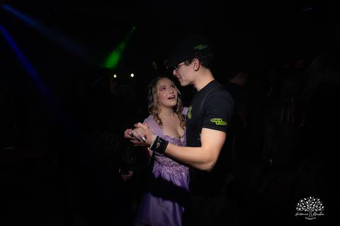 debutante - aniversário de 15 anos - Gabriela - making of - valsa - família - amigos - recepção calorosa - noite inesquecível - emoção - dança - coreografias  - fotografia de 15 anos – Antonio Rocha Fotografias - Pelotas - Las Palmas - Espaço Mayer'