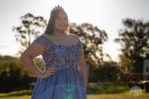 ensaio 15 anos - fotografia debutante - fotos 15 anos Pelotas - ensaio debutante Parque Stone Land - pôr do sol fotos debutante - fotografia espontânea - ensaio externo 15 anos - fotógrafos em Pelotas - Antonio Rocha Fotografias - vestido de 15'