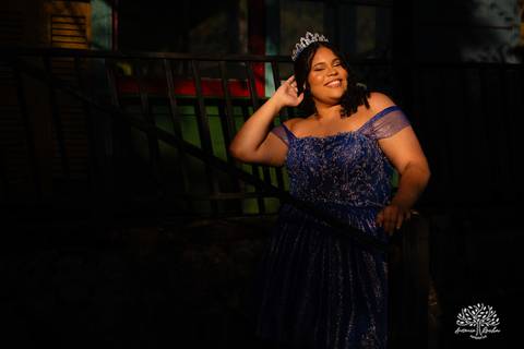 ensaio 15 anos - fotografia debutante - fotos 15 anos Pelotas - ensaio debutante Parque Stone Land - pôr do sol fotos debutante - fotografia espontânea - ensaio externo 15 anos - fotógrafos em Pelotas - Antonio Rocha Fotografias - vestido de 15'